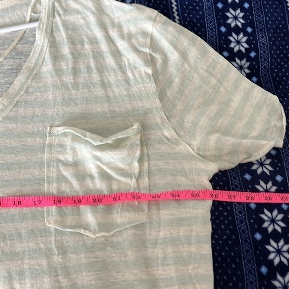 NWT We The Free Women’s Cream And Mint Striped Tee Size Medium - Picture 6 of 9